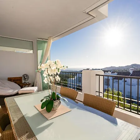 Apartamento Beautiful With View Ojén